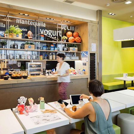 Ibis Budget Sevilla Aeropuerto Екстер'єр фото