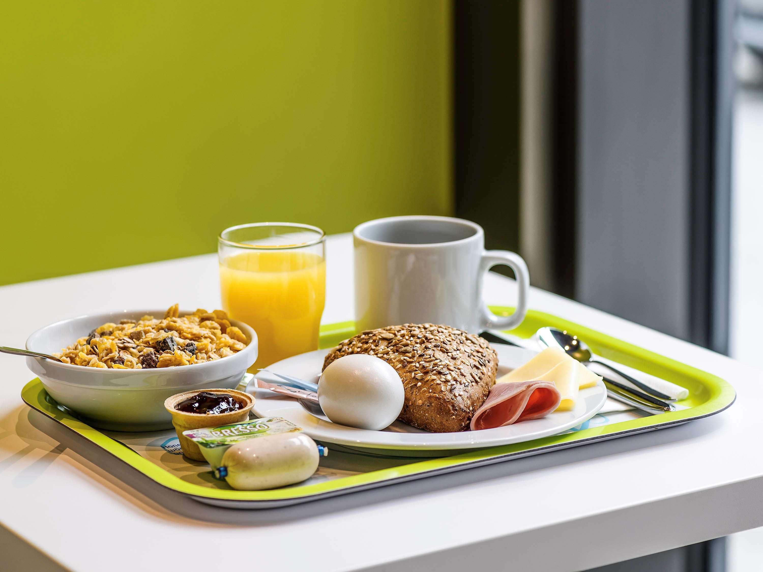 Ibis Budget Sevilla Aeropuerto Екстер'єр фото