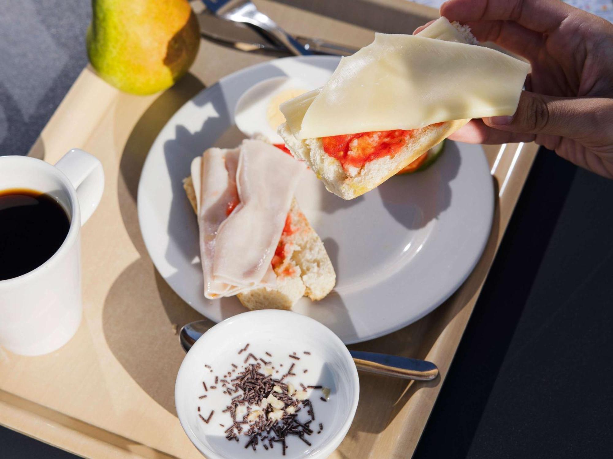 Ibis Budget Sevilla Aeropuerto Екстер'єр фото