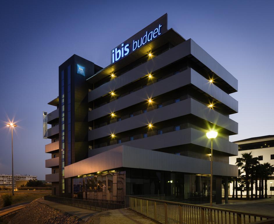 Ibis Budget Sevilla Aeropuerto Екстер'єр фото